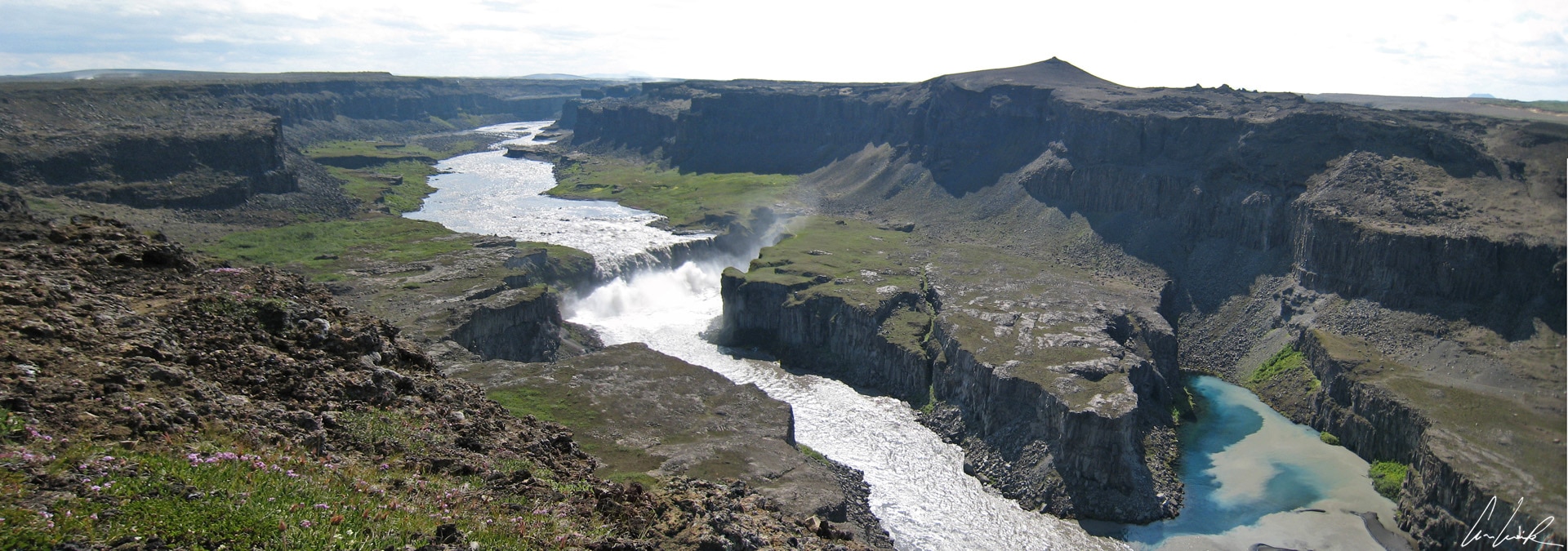 Hafragilsfoss Waterfall